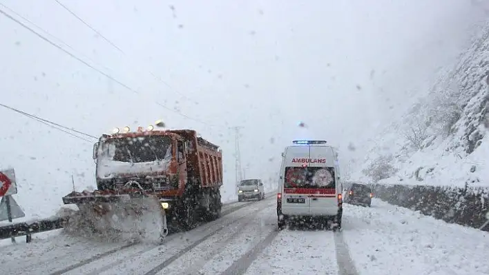 Kastamonu'da yoğun kar yağışı