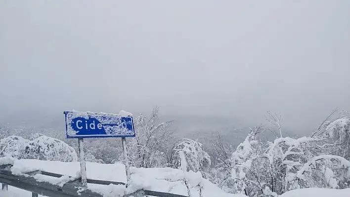 Kastamonu, Nisan ayında beyaz gelinlikle kaplandı