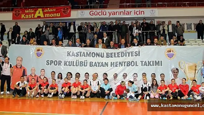 Kastamonu Belediyespor Avrupa'yı Garantiledi