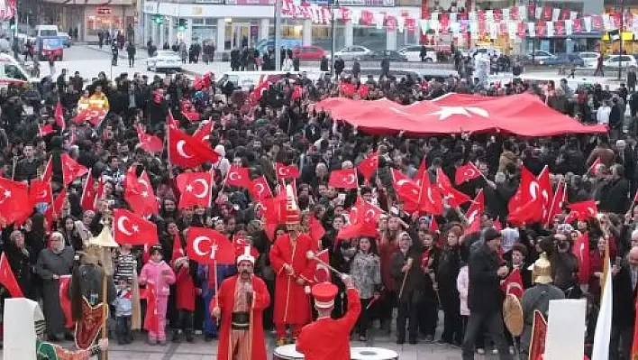 Kastamonu'da 3 Bin Kişi Şehitler İçin Yürüdü