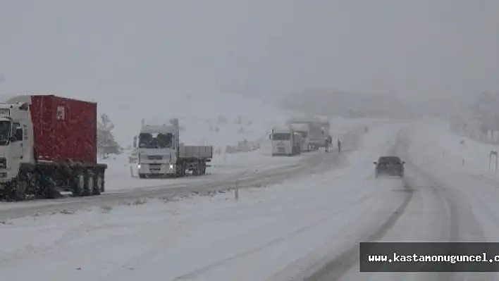 Kastamonu'da 781 Köy Yolu Ulaşıma Kapalı