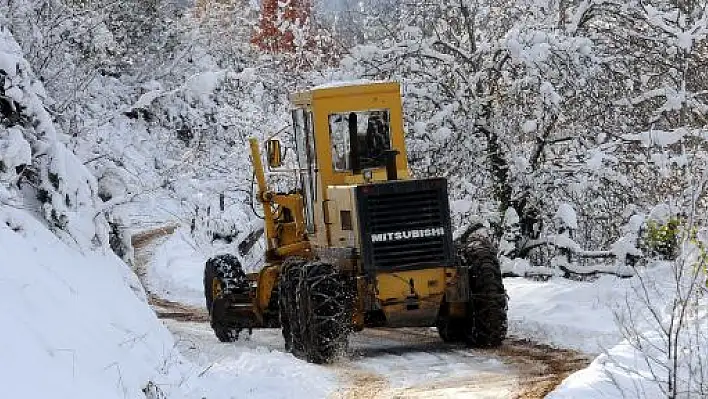 Kastamonu'da Karla Mücadele Çalışmaları Sürüyor