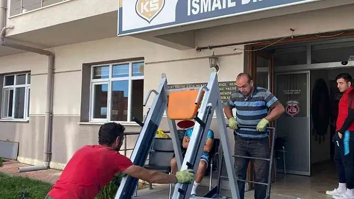 Kastamonuspor'a haciz! Tesisteki eşyalara el konuldu