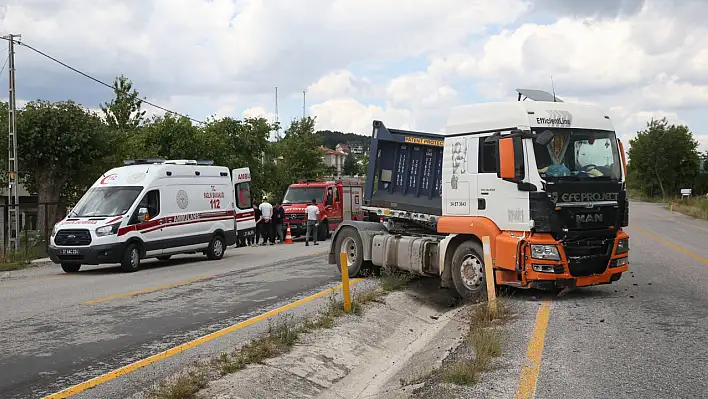 Kayı köyü mevkisinde kaza! 1 ölü, 1 yaralı