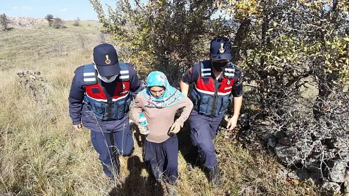 Kayıp kadın evinden 6 kilometre uzaklıkta bulundu