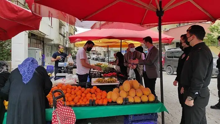 Kaymakam Demirkıran'dan denetim noktalarında inceleme