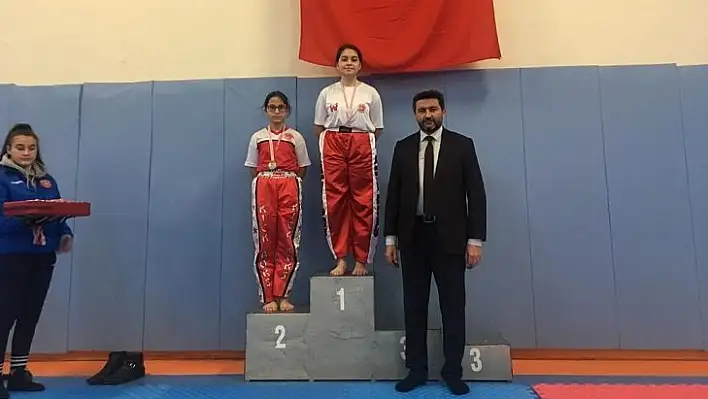 Kick Boks'ta il birincileri belli oldu