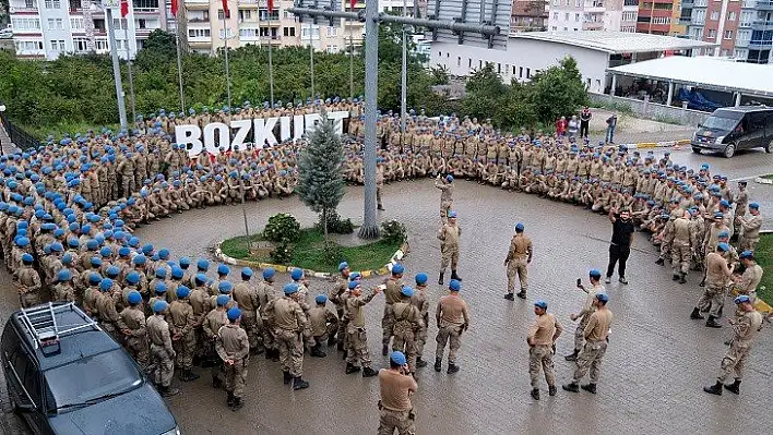 Komandoların bir bölümü Bozkurt'tan ayrıldı