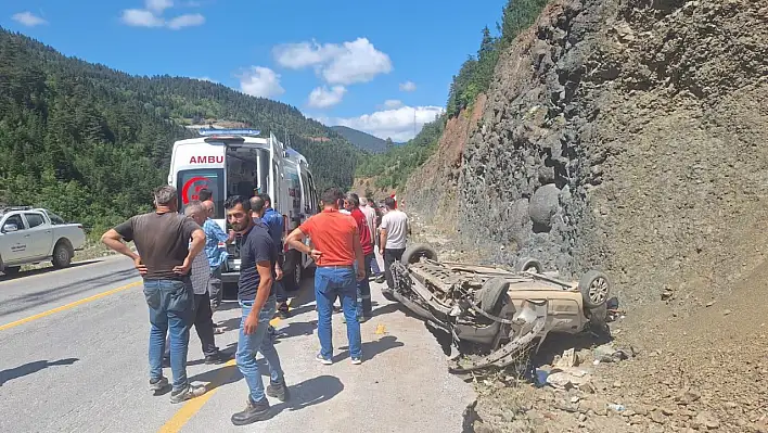 Küre'de feci kaza! 1'i ağır 3 yaralı