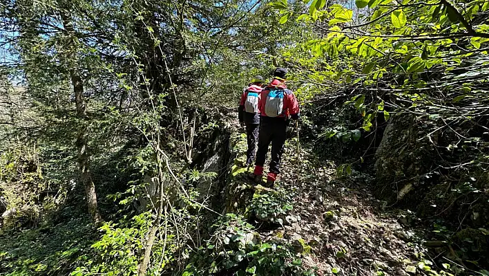 Mağarada kaybolan kişi aranıyor