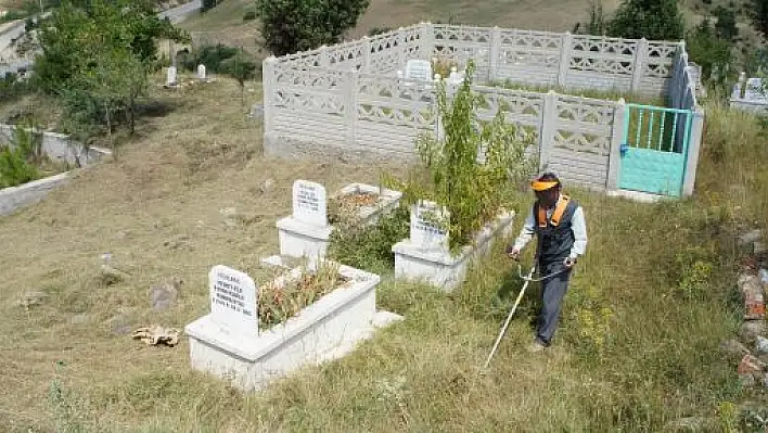 Mezarlıklara Bayram Bakımı