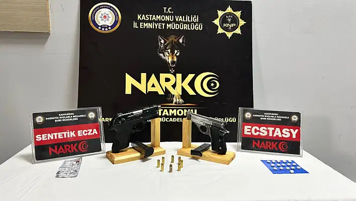 Narkotik, 5 şahsın evinde arama yaptı