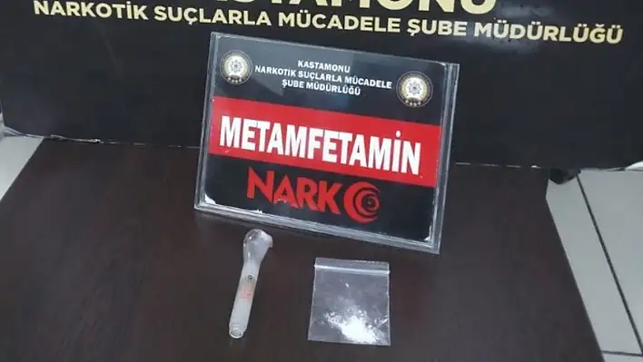 Narkotimden suçüstü! 1 tutuklama