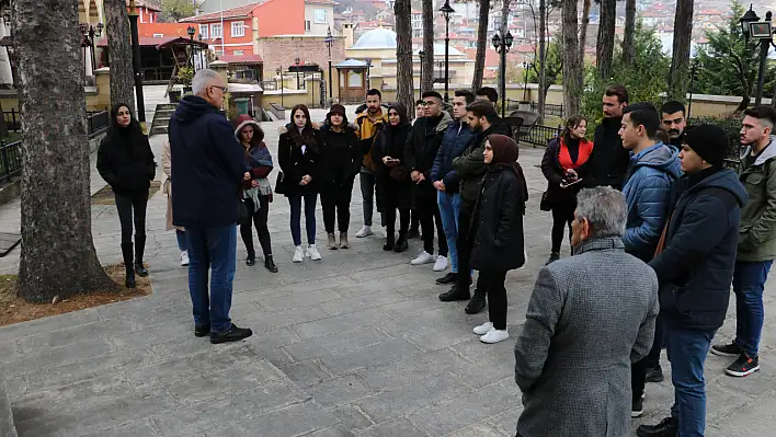 Öğrencilere şehir tanıtılıyor