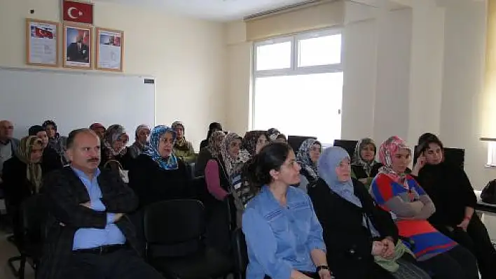 Özel Velilerimize Aile Eğitim Semineri