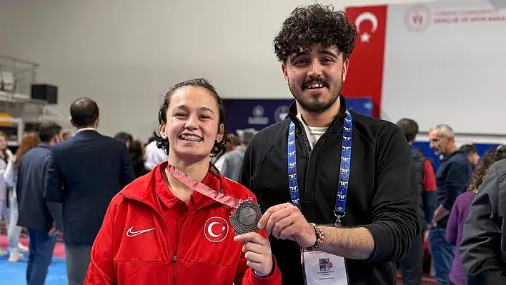 Paralimpik sporcu Hanife milli takım adına yarışacak