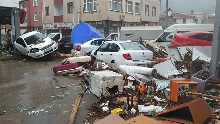 Bozkurt, sel sonrası savaş alanına döndü