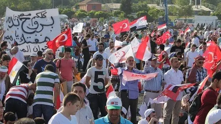 SP'nin Mısır'daki darbeyi protesto mitingi başladı