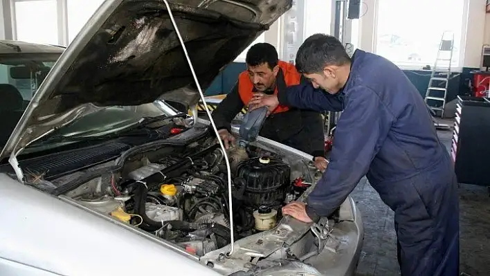 Sürücülere araçları için kış bakımı uyarısı