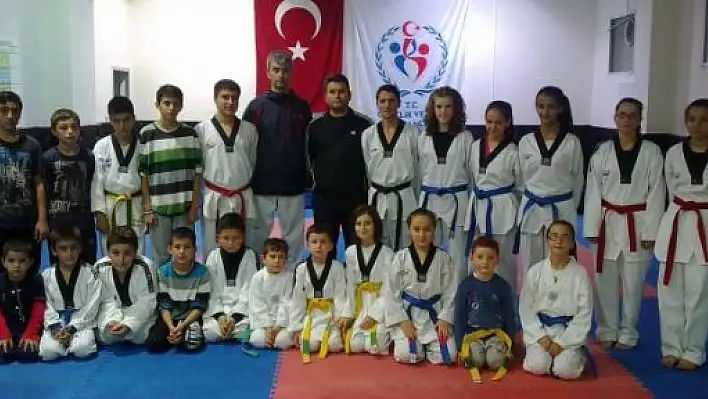 Taekwondo Çalışmaları Devam Ediyor.