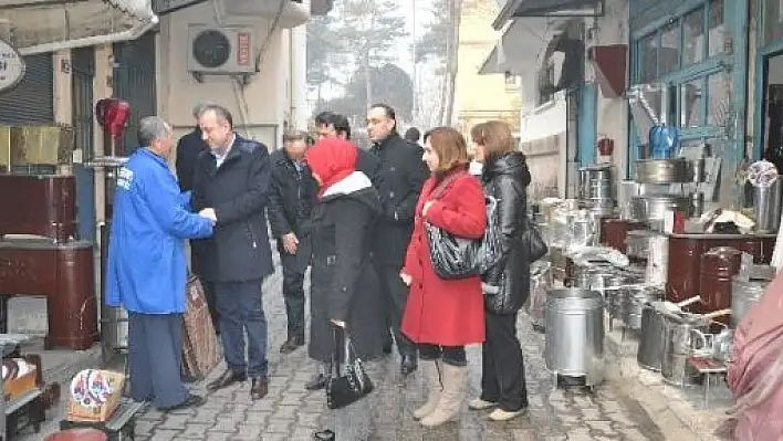 Tahsin Babaş'tan Bakırcılar Çarşısına Ziyaret 