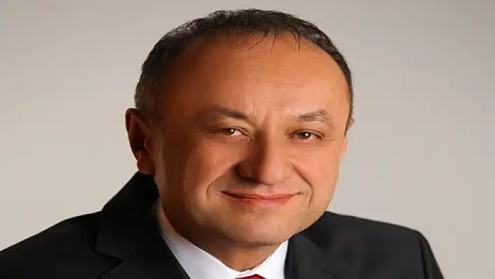 Tahsin Babaş'tan Mevlit Kandili Mesajı 