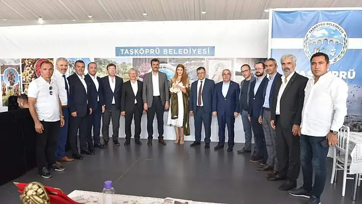 Taşköprü standı büyük ilgi gördü