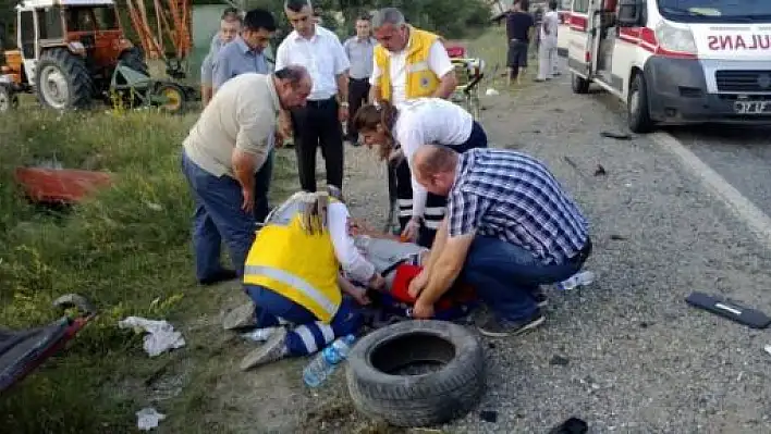 Taşköprü'de trafik kazası: 1 ölü, 1 yaralı