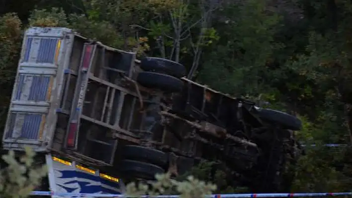 Taşköprü'de Trafik Kazası: 2 Ölü