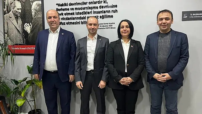 Topçuoğlu, CHP'ye katıldı