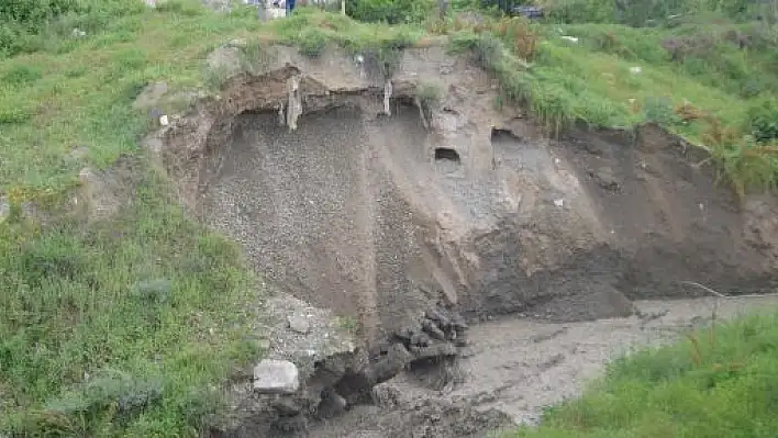 Tosya'da Heyelan Meydana Geldi