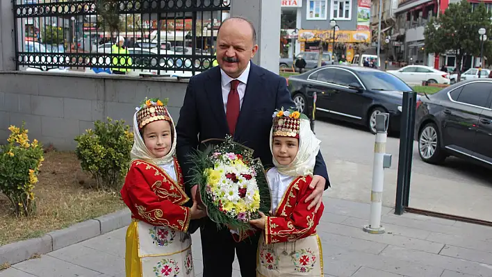 Vali Dallı'dan Tosya'yı ziyaret