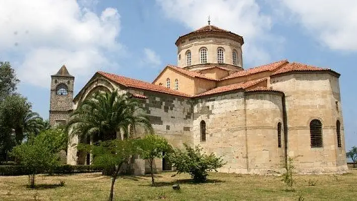 Yeniden ibadete açılacak olan Ayasofya'da, hazırlıklar tamamlandı