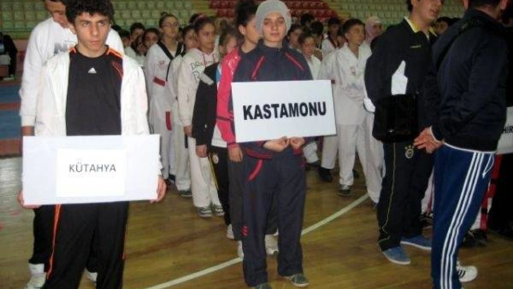 Yozgat Taekwondo Şampiyonası-06-07 Nisan 2013