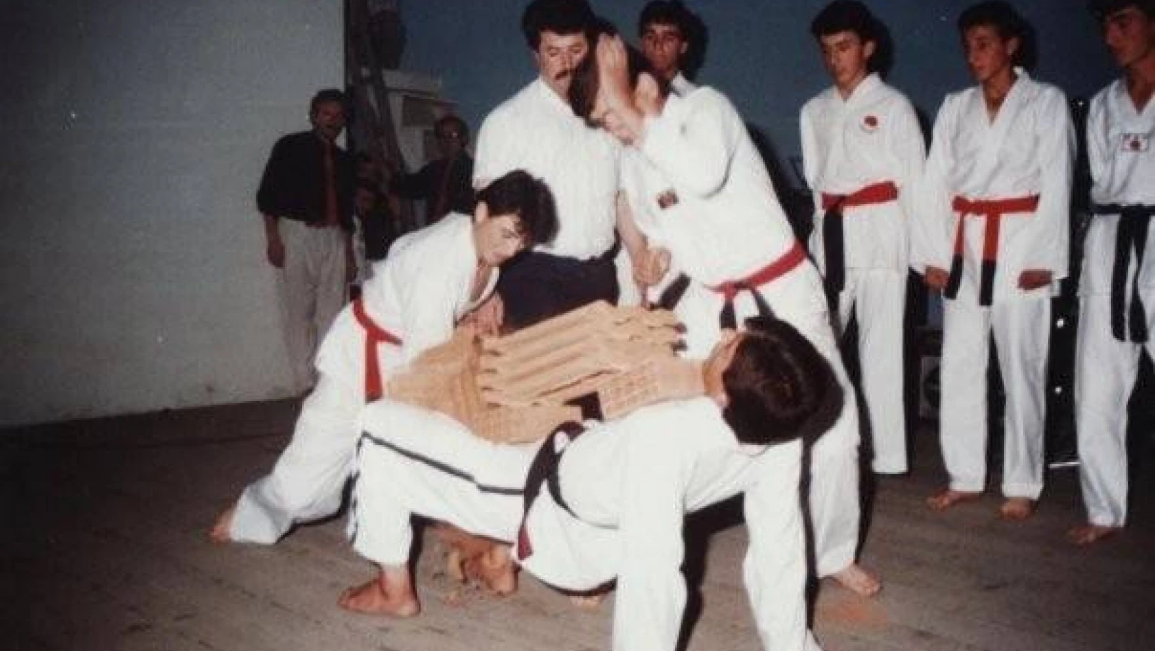 Erişen Spor Taekwondo Nostalji