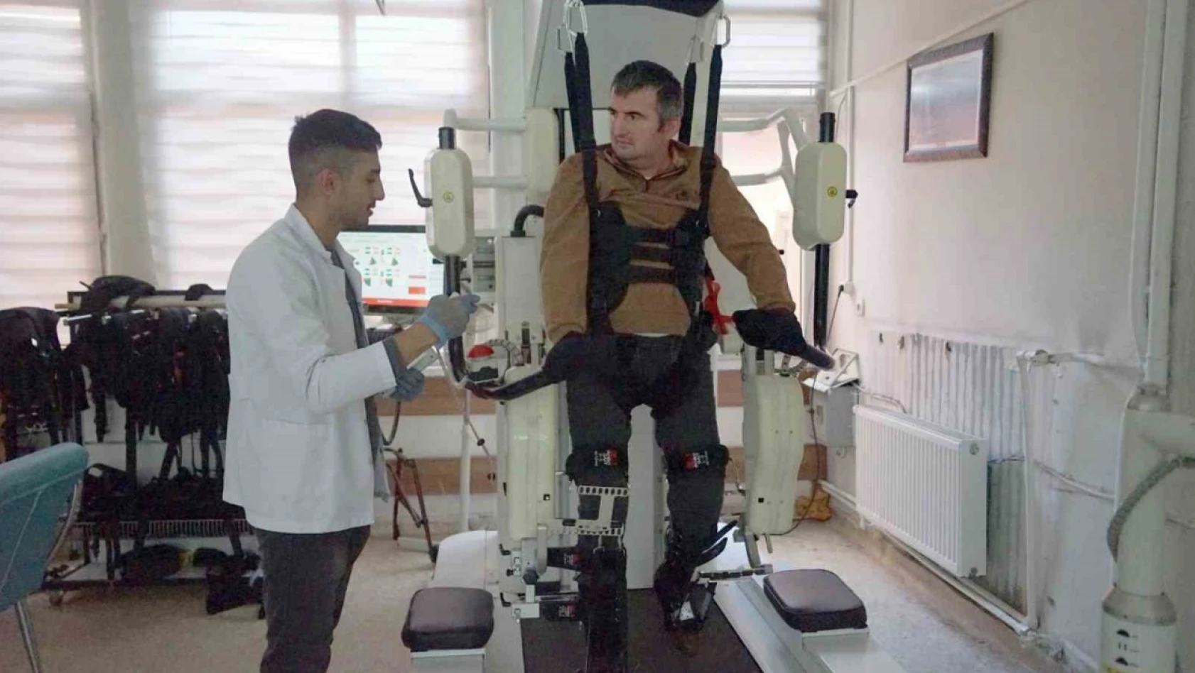 'Yürüme robotu' hastaların umudu oldu