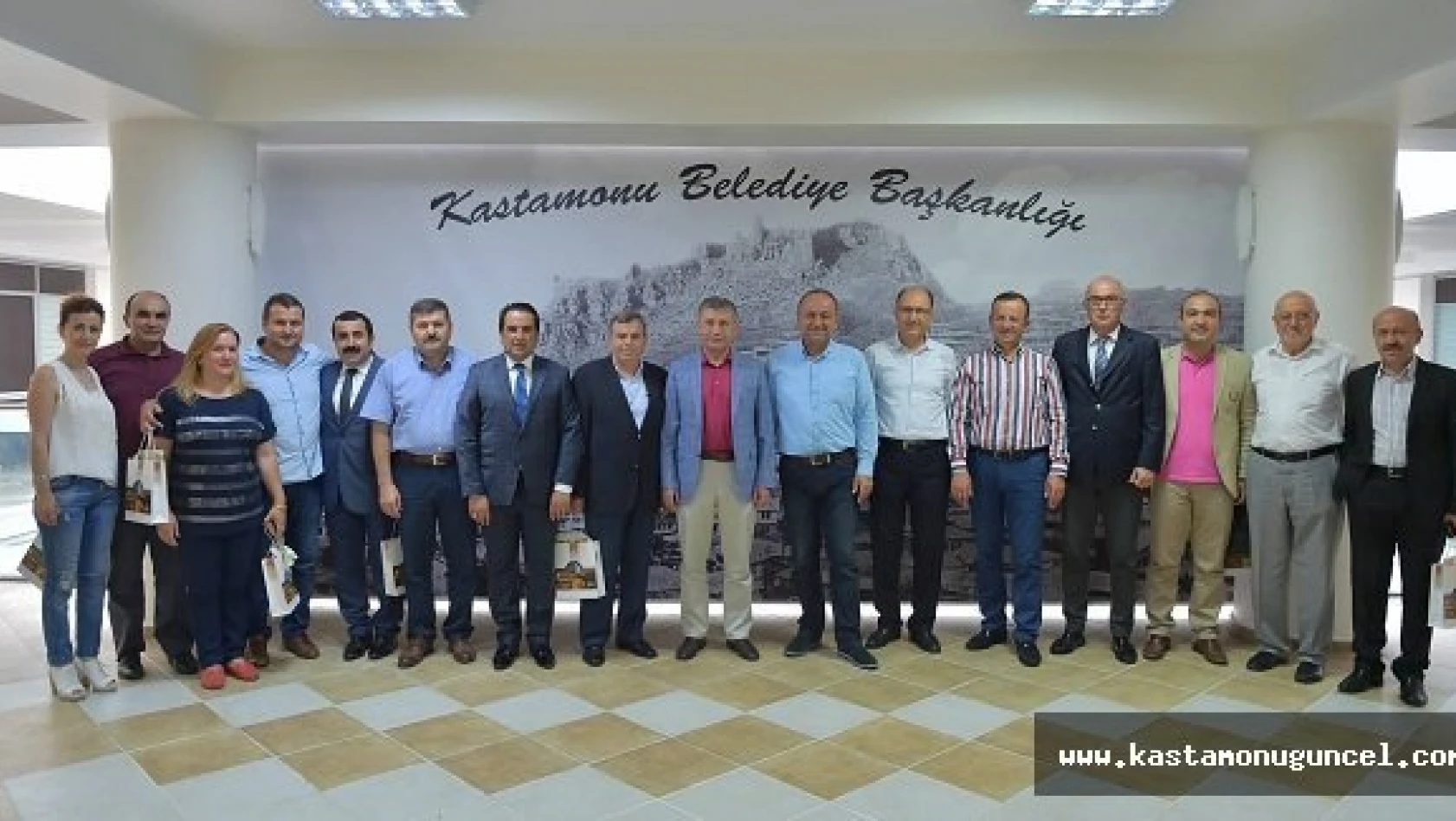 Türkmen, Tahsin Babaş'ı Ziyaret Etti