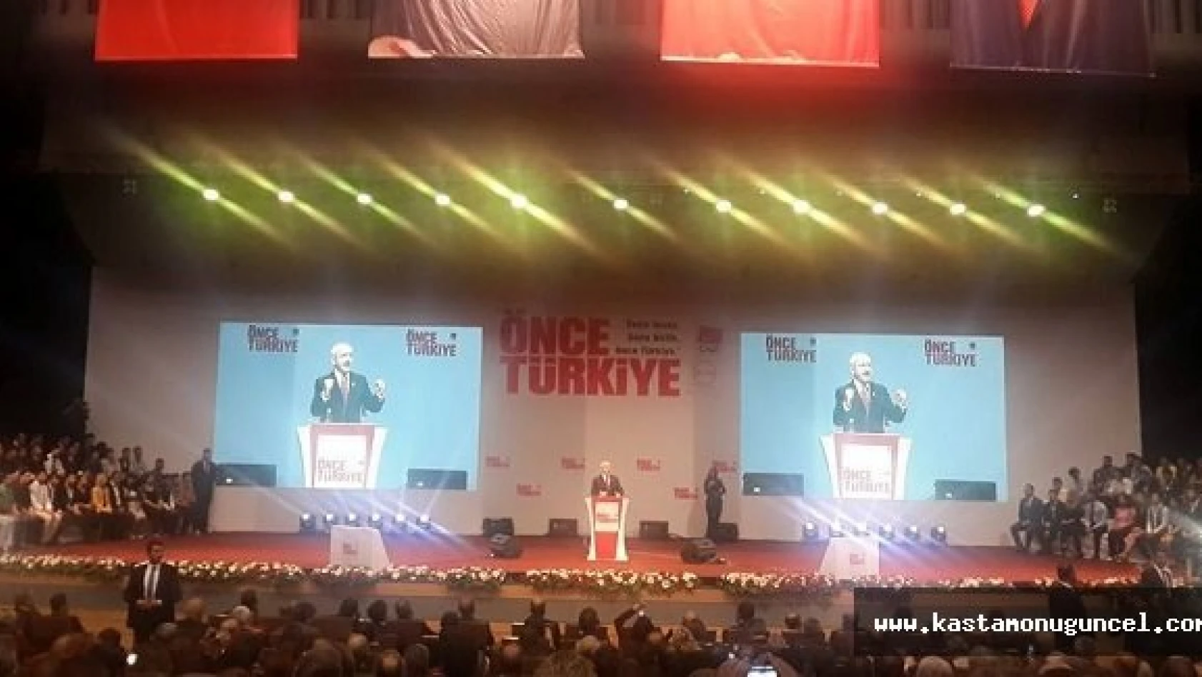 CHP, Aday Tanıtım Toplantısı İçin Ankara'ya Gitti