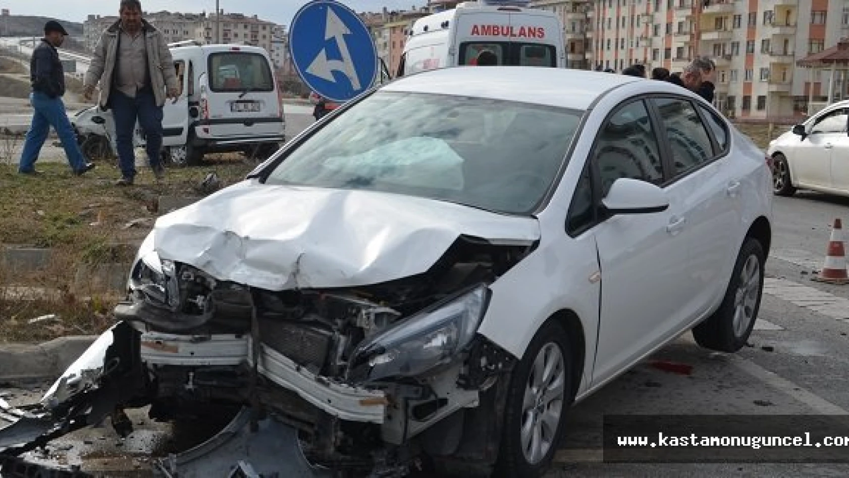 Kastamonu'da Trafik Kazası: 9 Yaralı