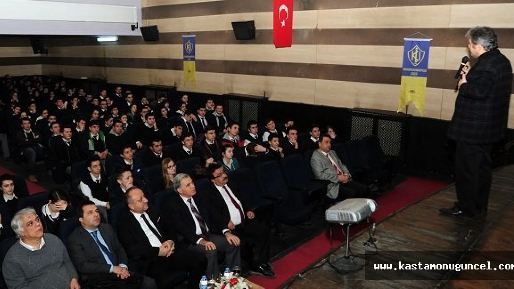 Prof. Cemaloğlu APL'de Konferans Verdi