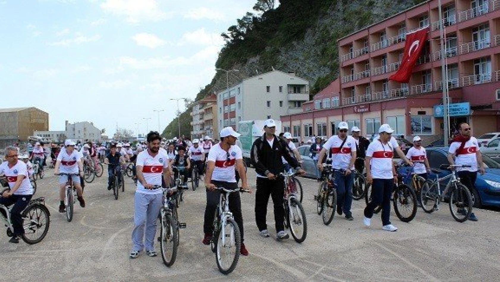 İnebolu'da Sağlıklı Yaşam İçin Bisiklet Turu