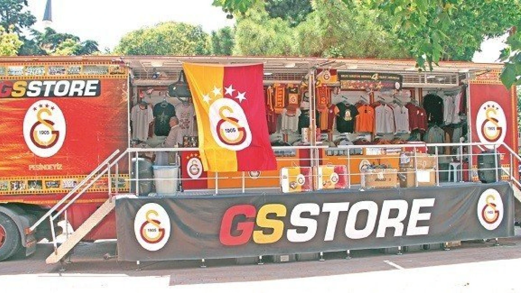 Galatasaray Store Tırı Kastamonu'da