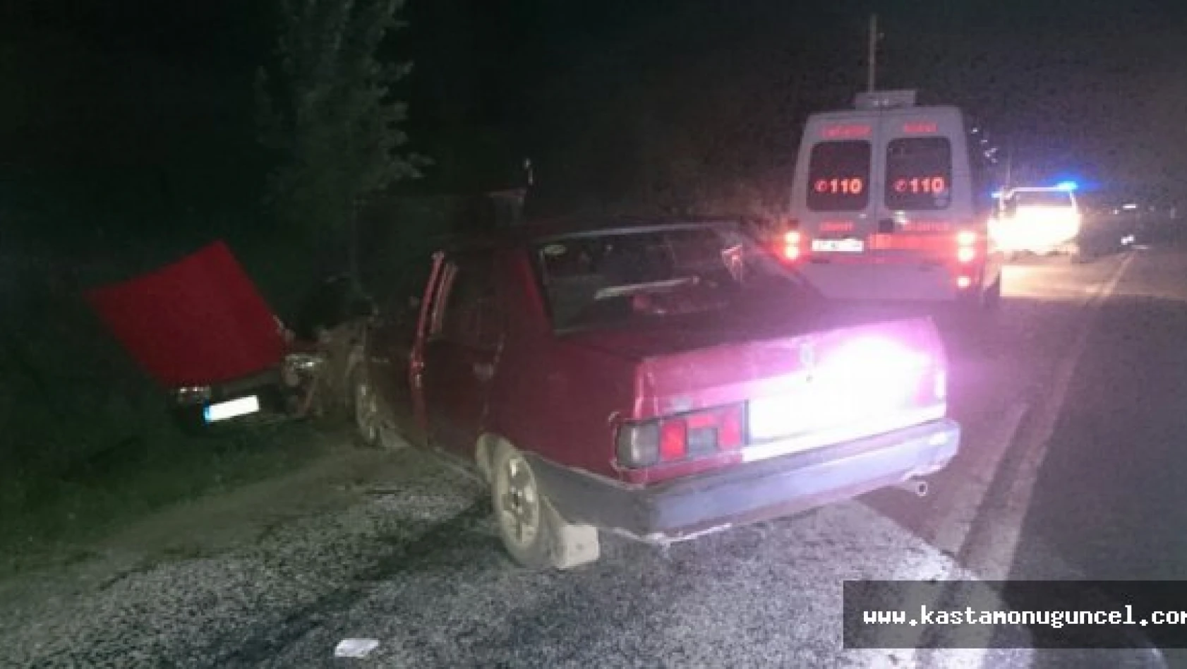 Kastamonu'da otomobiller çarpıştı: 9 yaralı