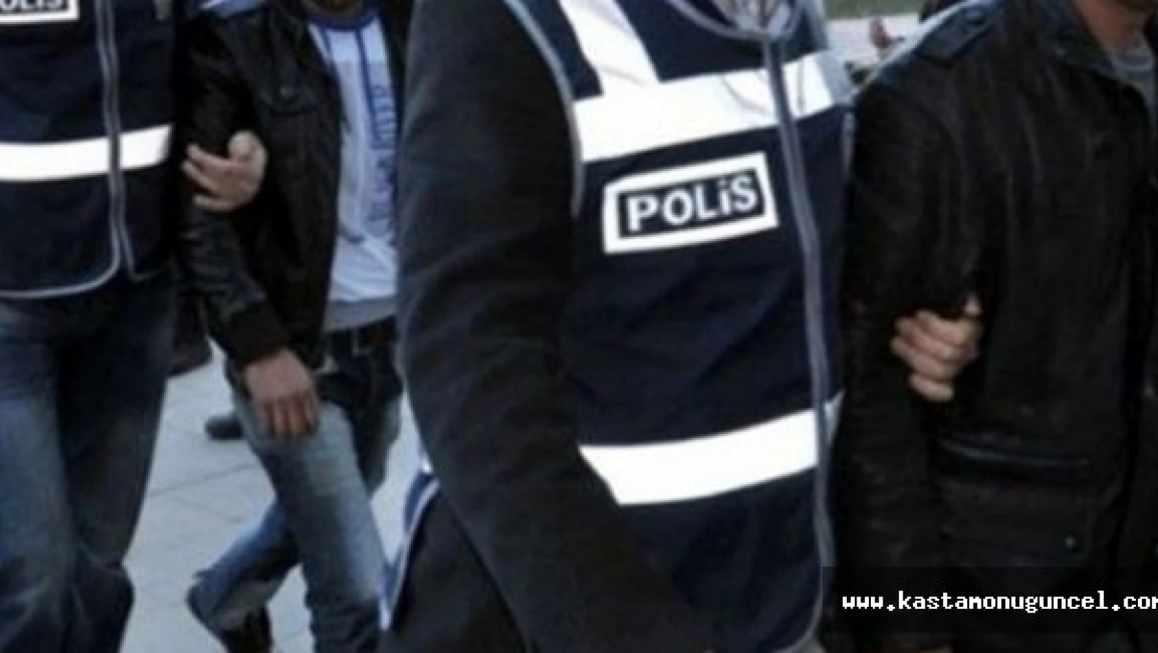 Kastamonu'da 7 dernek üyesi FETÖ'den tutuklandı
