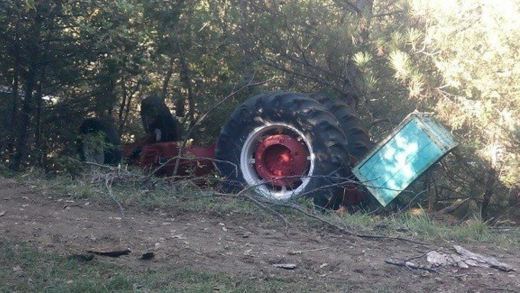 Kastamonu'da traktör devrildi: 4 ölü, 2 yaralı