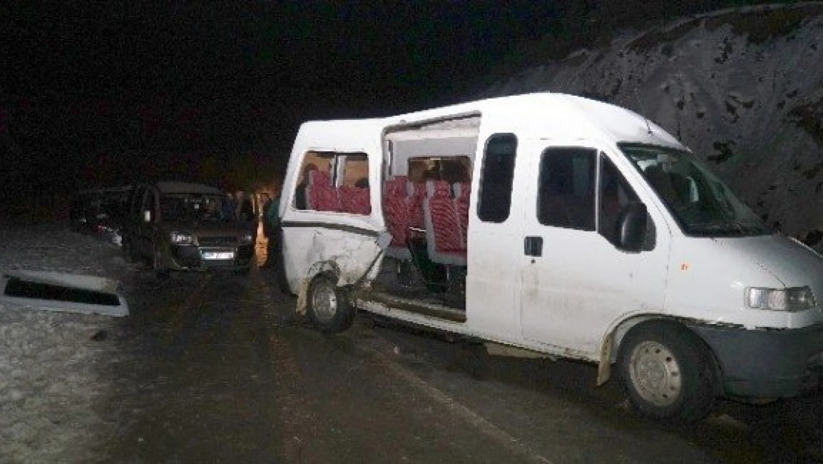 Kastamonu'da zincirleme kaza: 12 Yaralı