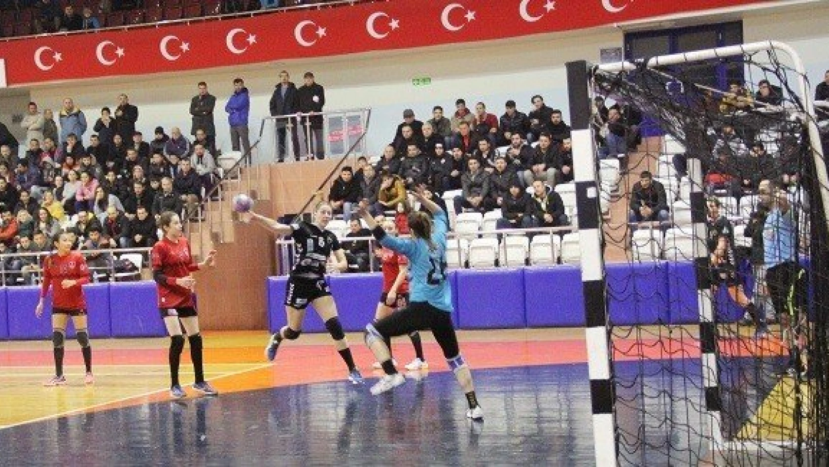 Kastamonu Belediyespor, Eskişehir'i mağlup etti: 38-23
