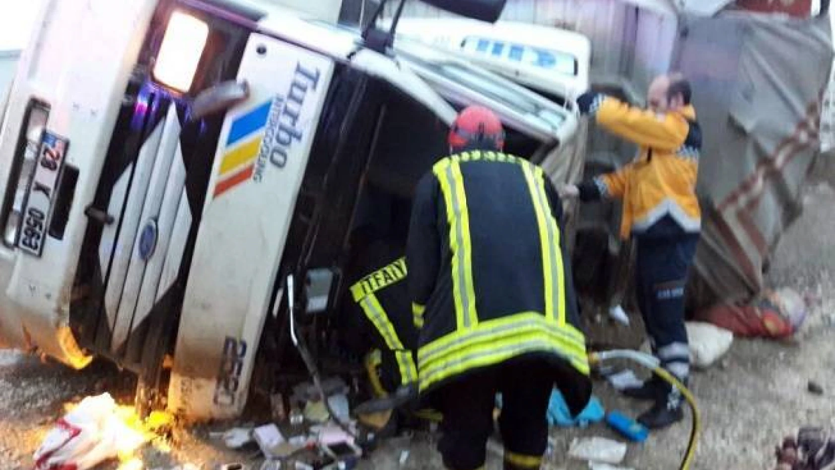 Kastamonu'da trafik kazası: 2 ağır yaralı