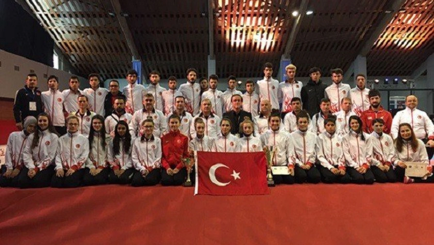 Avrupa Taekwondo Şampiyonası'nda 10 madalya