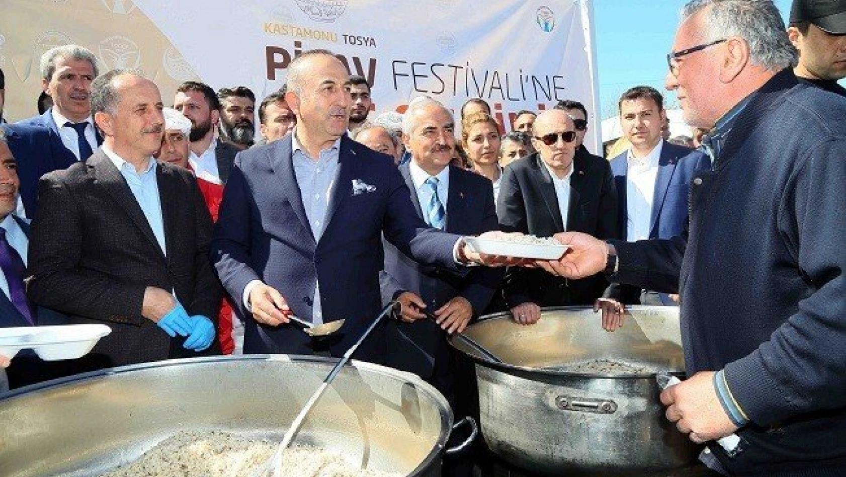 Dışişleri Bakanı Çavuşoğlu, Tosya Pilav Festivali'ne katıldı 